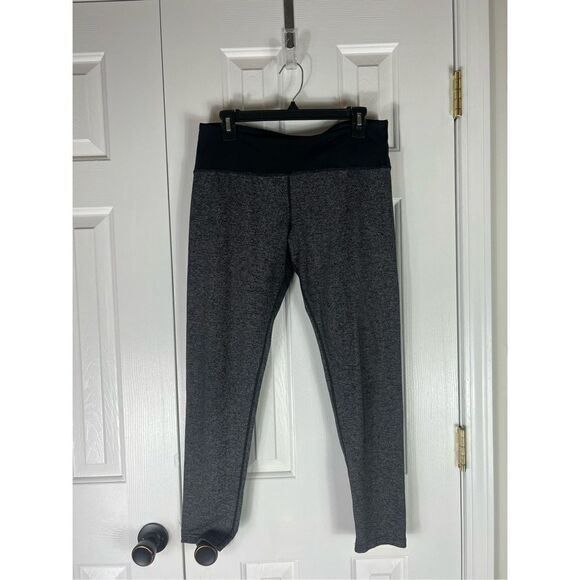 Tuff Athletics Womens Cropped Pants Size L - Picture 1 of 3